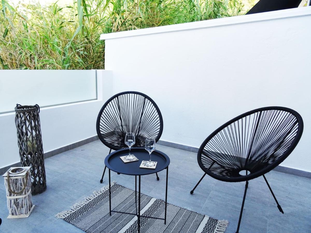 Callas Residence เอียลิซอส ภายนอก รูปภาพ