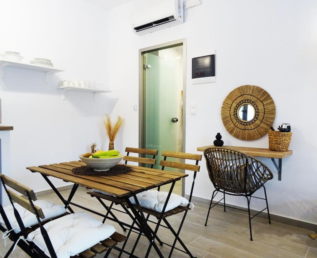 Callas Residence เอียลิซอส ภายนอก รูปภาพ