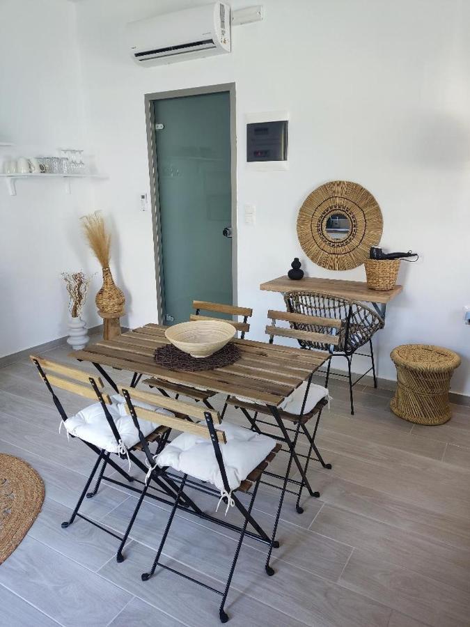 Callas Residence เอียลิซอส ภายนอก รูปภาพ